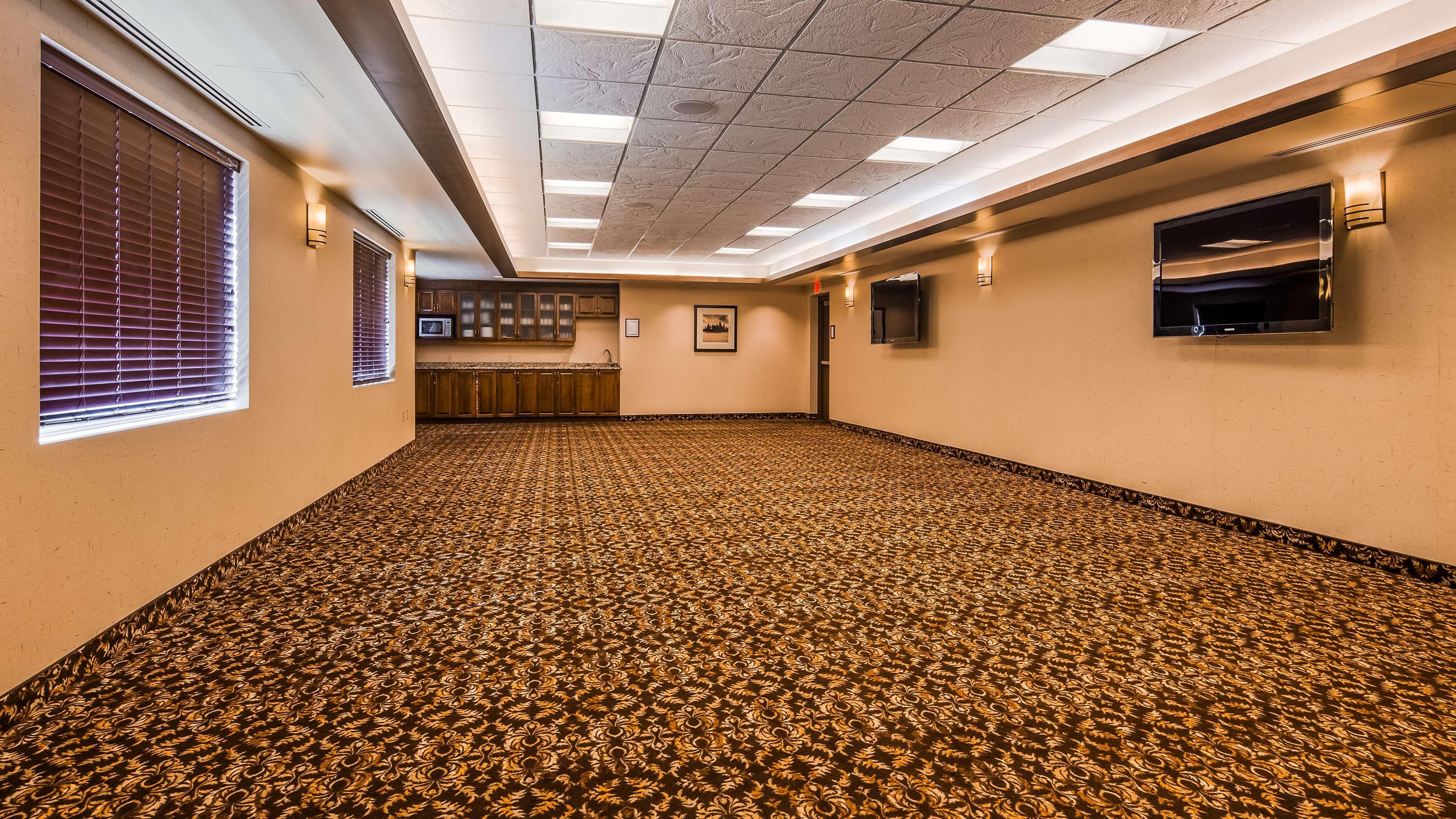 Best Western Plus Dryden Hotel And Conference Centre Exterior foto