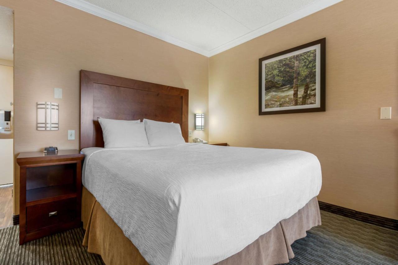 Best Western Plus Dryden Hotel And Conference Centre Exterior foto